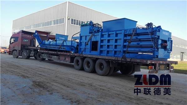 2017年2月27日DM160廢紙打包機(jī)發(fā)貨現(xiàn)場(chǎng)