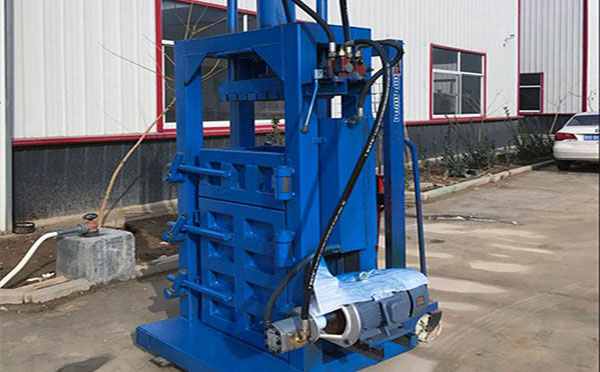 小型打包機(jī)價格小型