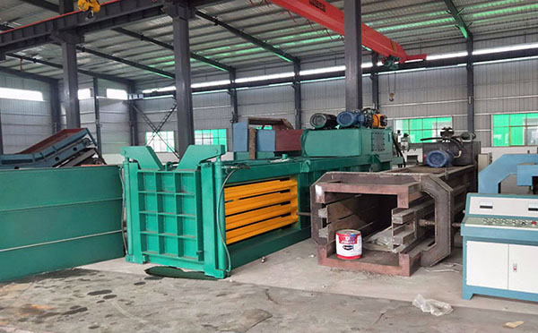 全自動廢紙打包機(jī)